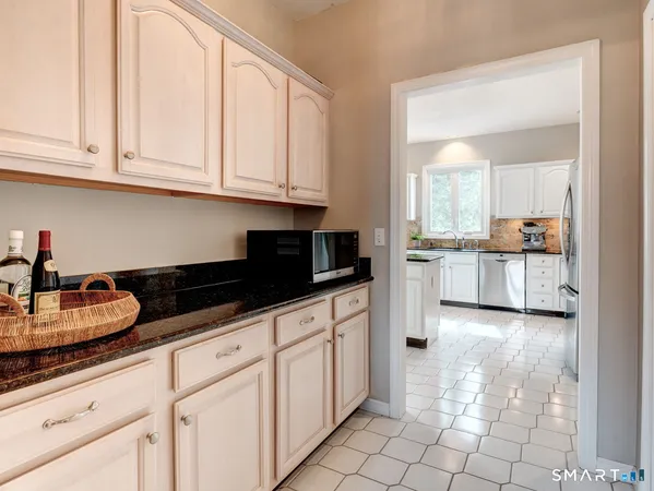 $819,900 | 283 Fairway Crossing, Glastonbury, CT 06033