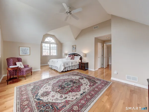 $819,900 | 283 Fairway Crossing, Glastonbury, CT 06033