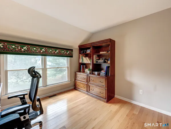 $819,900 | 283 Fairway Crossing, Glastonbury, CT 06033