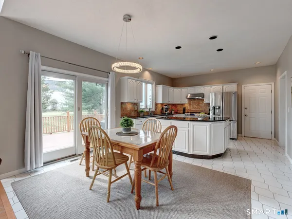 $819,900 | 283 Fairway Crossing, Glastonbury, CT 06033