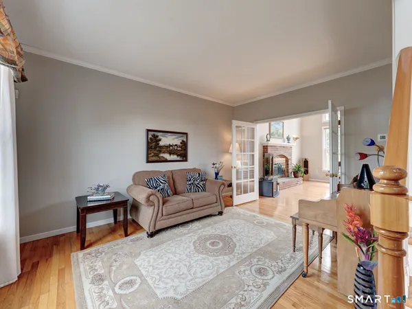 $819,900 | 283 Fairway Crossing, Glastonbury, CT 06033