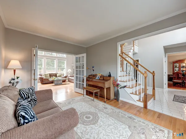 $819,900 | 283 Fairway Crossing, Glastonbury, CT 06033