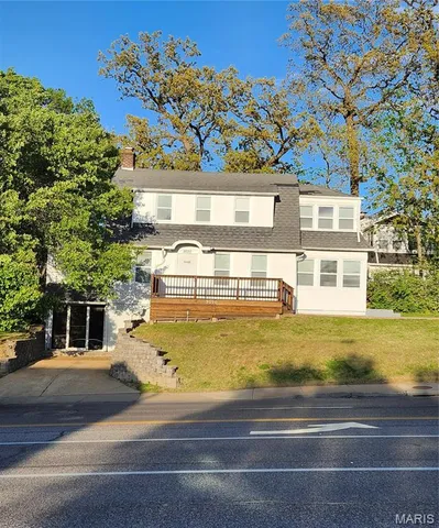 $299,950 | 2020 South Brentwood Boulevard, St. Louis, MO 63144