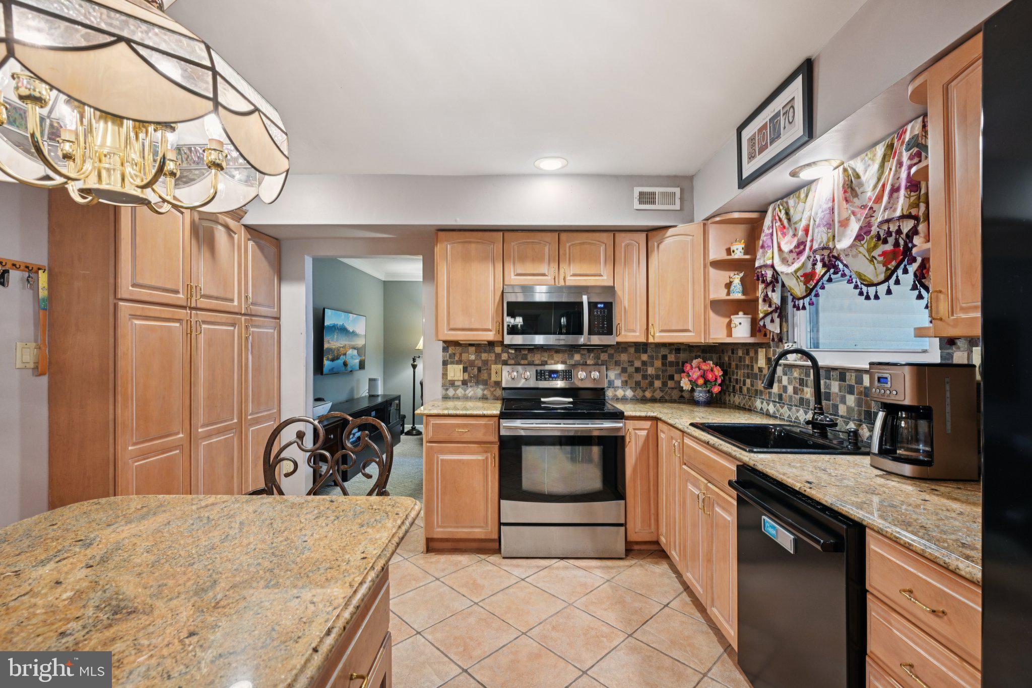 7 Iron Gate Road Marlton, NJ 08053 - Photo 16 of 41