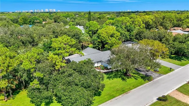 a view of a lush green field