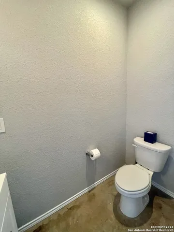 $1,350 | 6922 Crestway Road, Unit 4, San Antonio, TX 78239