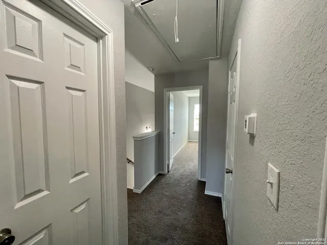 $1,350 | 6922 Crestway Road, Unit 4, San Antonio, TX 78239