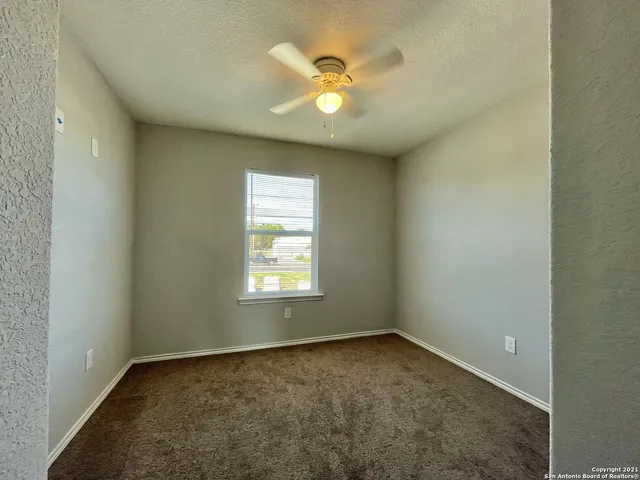 $1,350 | 6922 Crestway Road, Unit 4, San Antonio, TX 78239