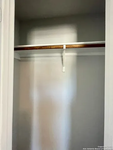 $1,350 | 6922 Crestway Road, Unit 4, San Antonio, TX 78239