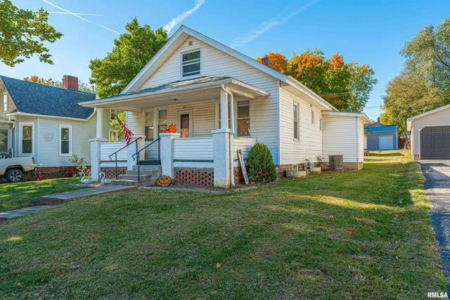 $139,000 | 110 South Garden Street, Mount Pulaski, IL 62548