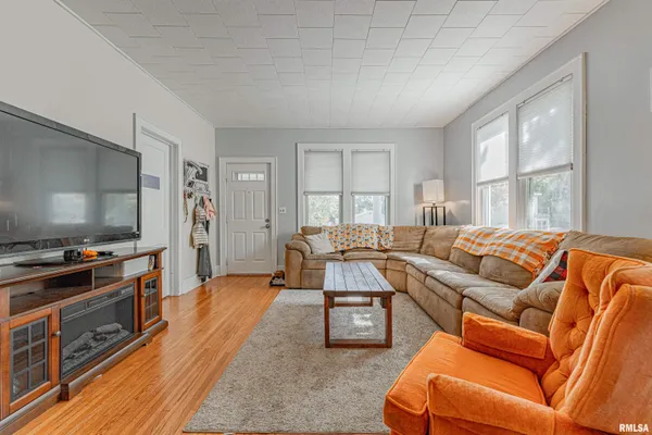 $125,000 | 110 South Garden Street, Mount Pulaski, IL 62548