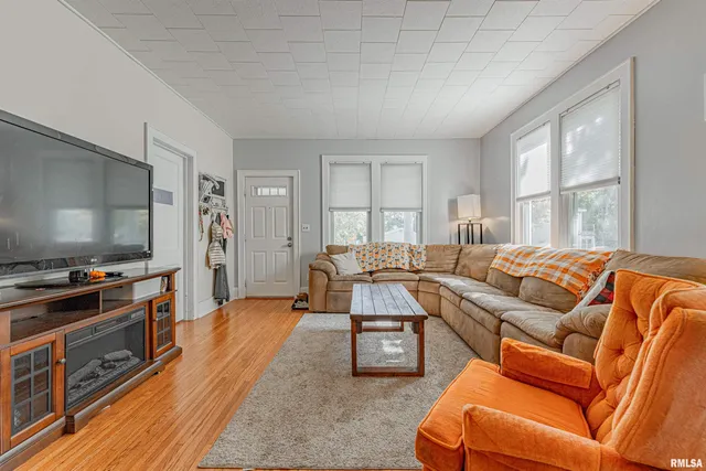 $139,000 | 110 South Garden Street, Mount Pulaski, IL 62548