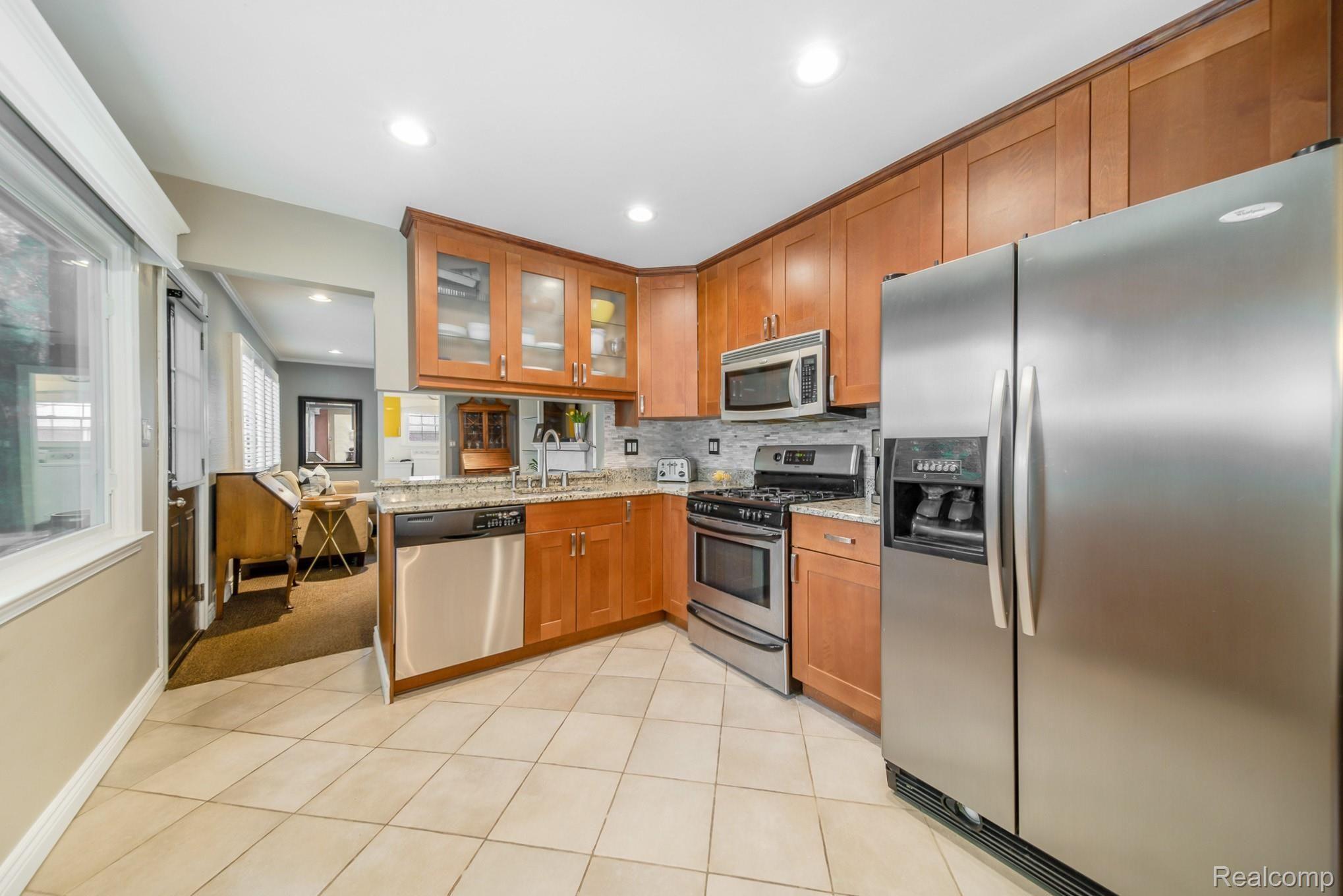 28430 Ridgebrook_1.jpg