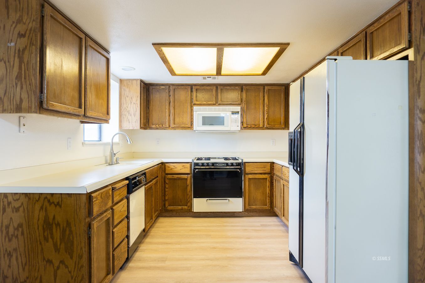 825 East Church Avenue Ridgecrest, CA 93555 - Photo 9 of 17