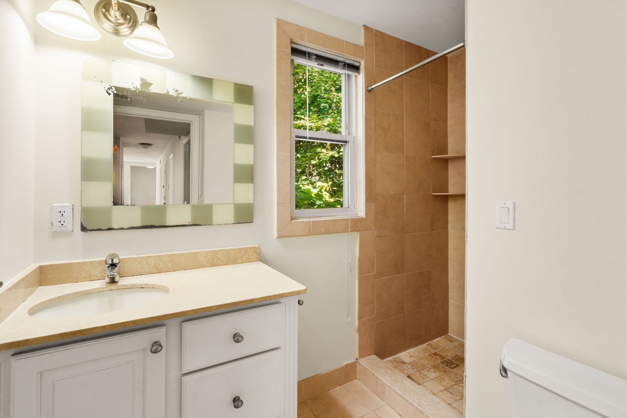 93-95 Kilsyth Road, Unit 1 Boston, MA 02135 - Photo 8 of 11 Gallery Image 8
