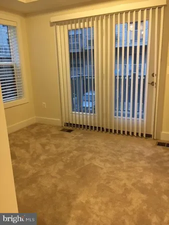 $3,100 | 44804 Tiverton Square, Ashburn, VA 20147