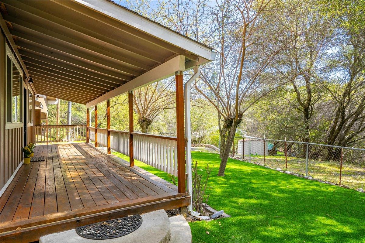 1302 Nicks Lane Placerville, CA 95667 - Photo 5 of 51 a view of a backyard