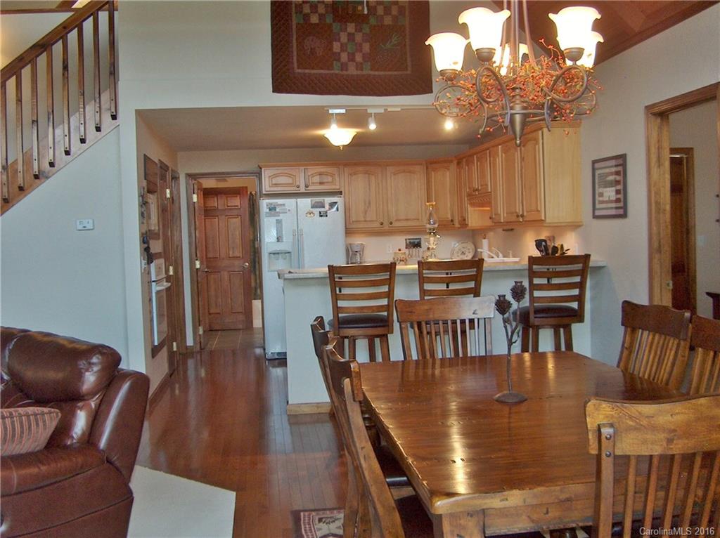 433 Panoramic Loop Maggie Valley, NC 28751 - Photo 8 of 24 Gallery Image 8