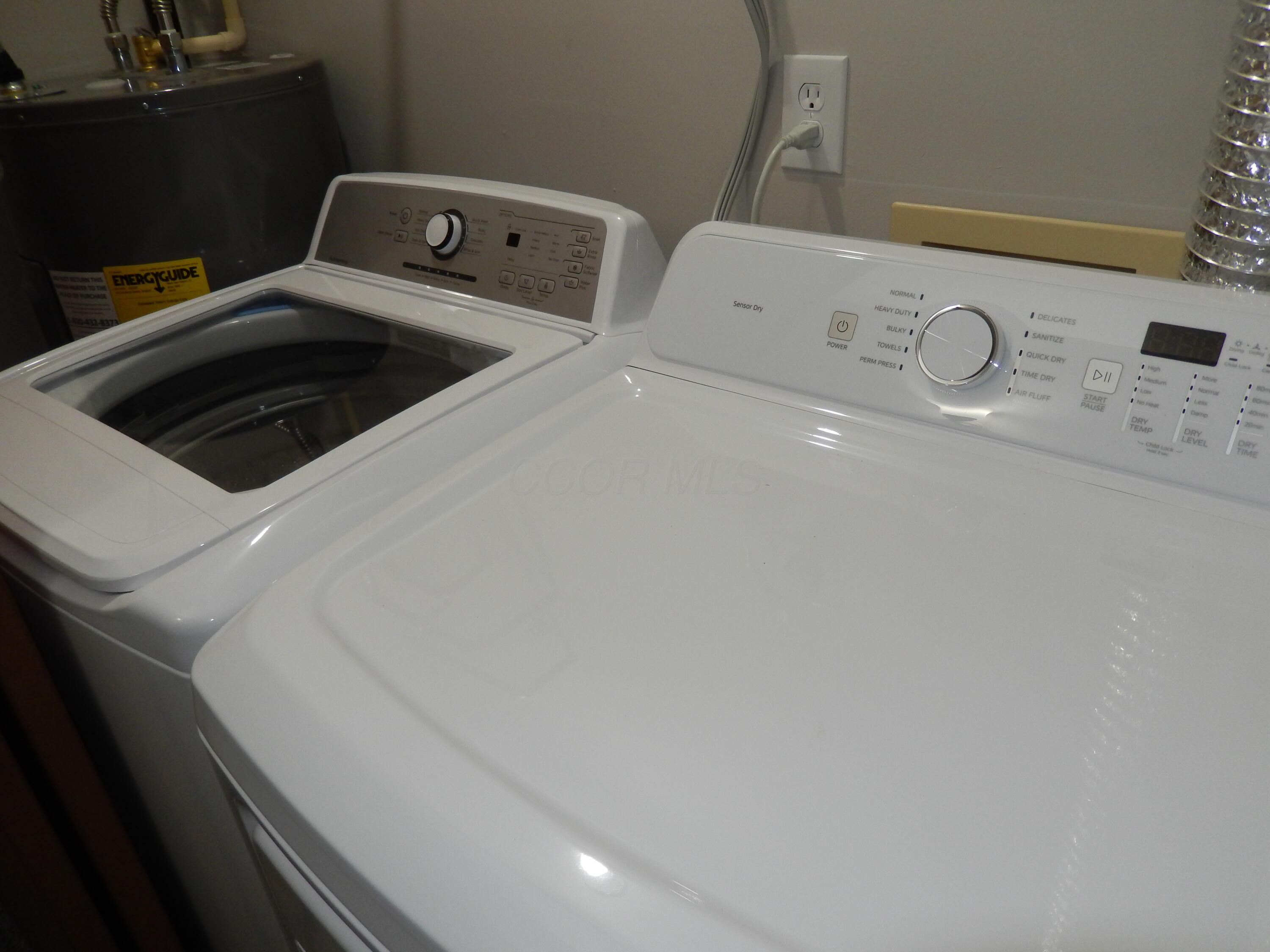4117 Karl Road, Unit 302 Columbus, OH 43224 - Photo 14 of 33 New Full Size washer & dryer