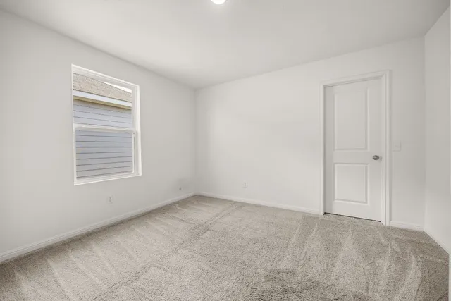 $370,000 | 704 Gemsbok Drive, Hutto, TX 78634