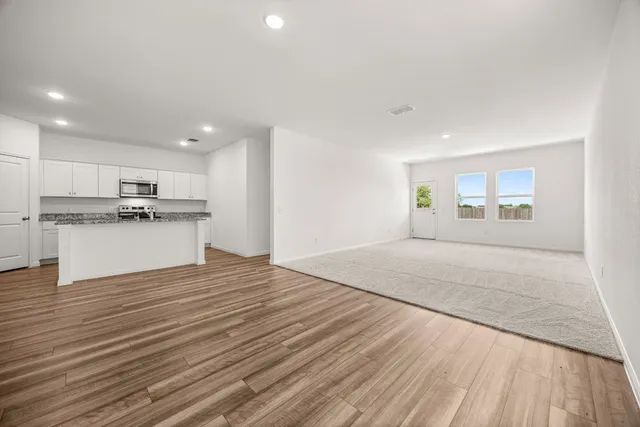 $370,000 | 704 Gemsbok Drive, Hutto, TX 78634