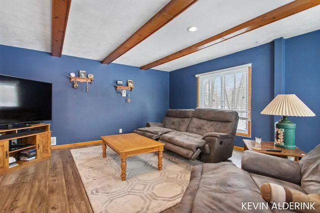 $279,900 | 3613 36th Street, Hamilton, MI 49419