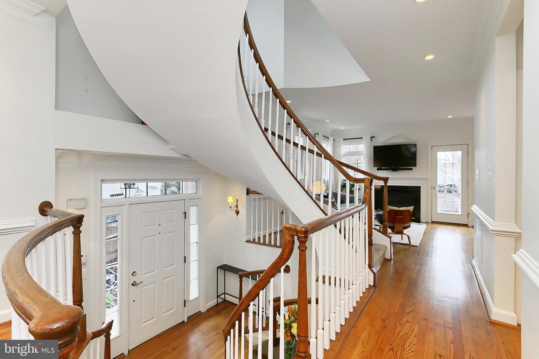 132 Rees Place Falls Church, VA 22046 - Photo 8 of 66 Beautiful Curved Staircase
