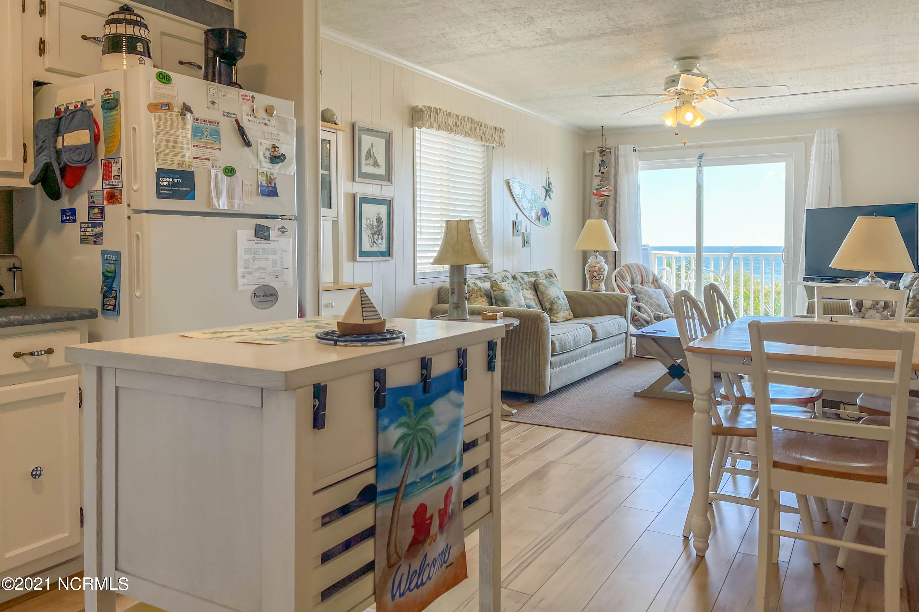 301 West First Street, Unit B1 Ocean Isle Beach, NC 28469 - Photo 16 of 49 KahunaPhoto.com-3589