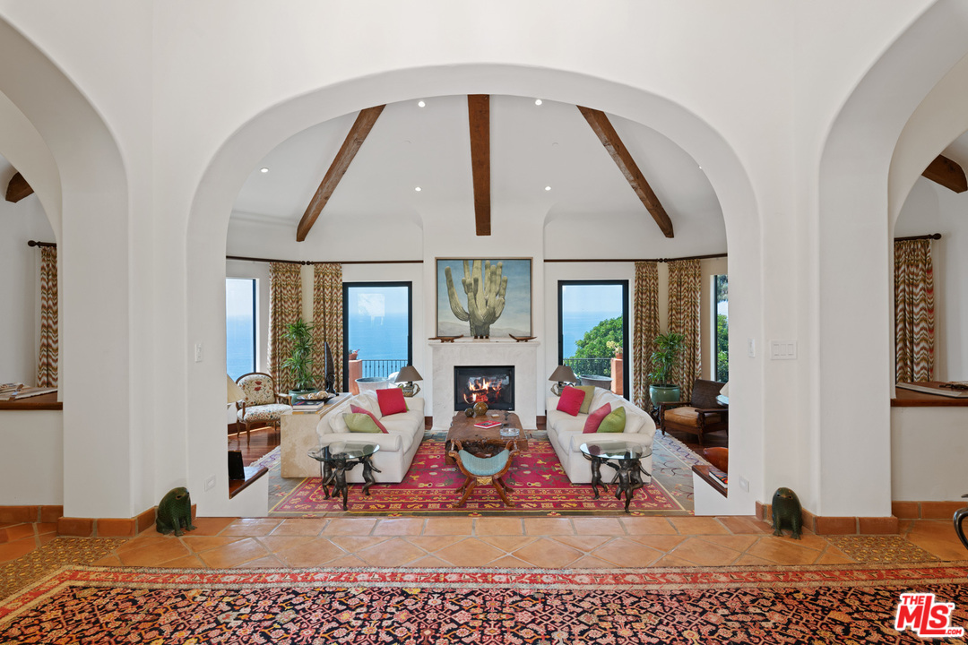 21424 Deerpath Lane Malibu, CA 90265 - Photo 6 of 51 a view of living room filled with furniture