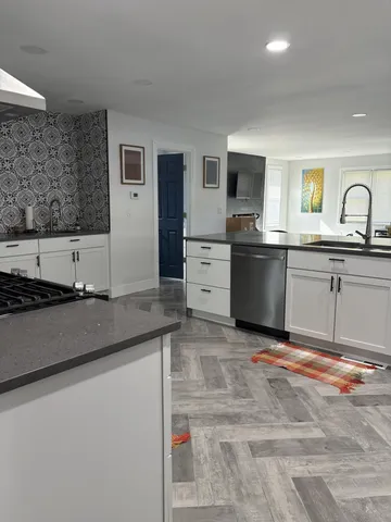 $420,000 | 5681 Houghten Drive, Troy, MI 48098