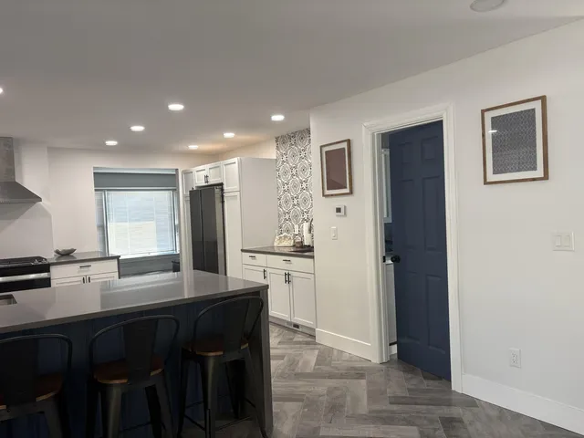 $420,000 | 5681 Houghten Drive, Troy, MI 48098