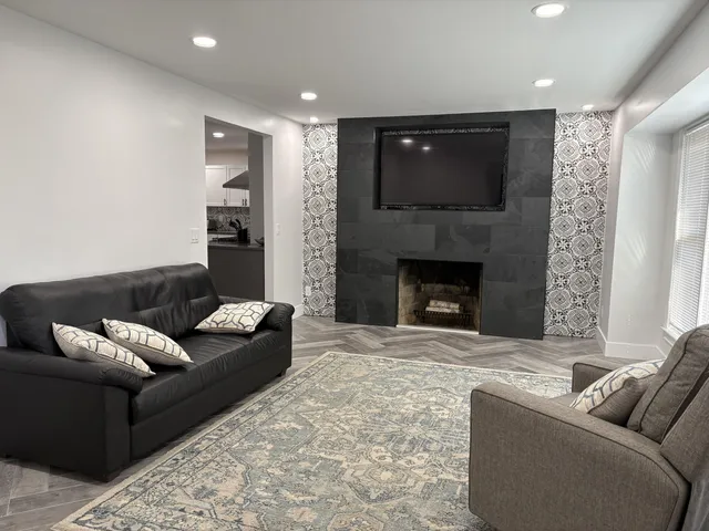 $420,000 | 5681 Houghten Drive, Troy, MI 48098