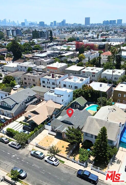 5342 Lemon Grove Avenue Los Angeles, CA 90038 - Photo 29 of 30