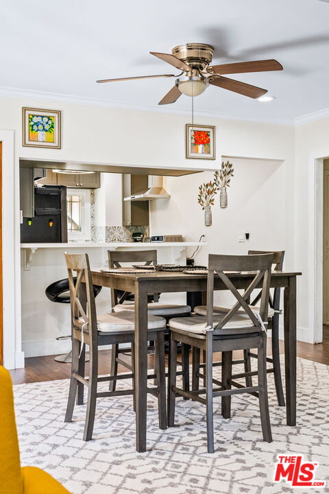 5342 Lemon Grove Avenue Los Angeles, CA 90038 - Photo 10 of 30 a view of a dining room with furniture