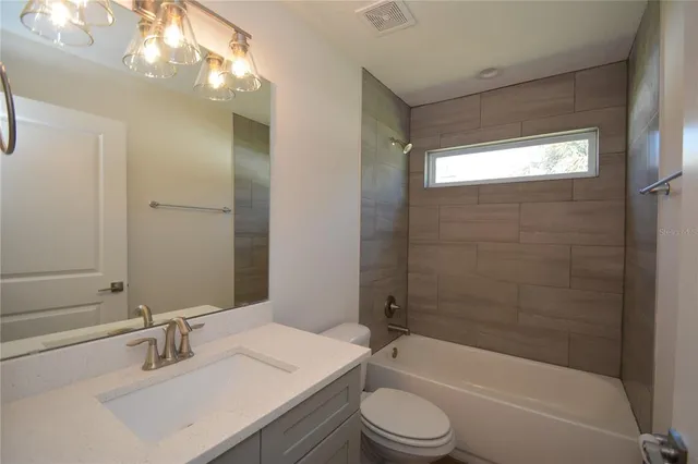 $2,100 | 12 Smokehouse Place, Palm Coast, FL 32164