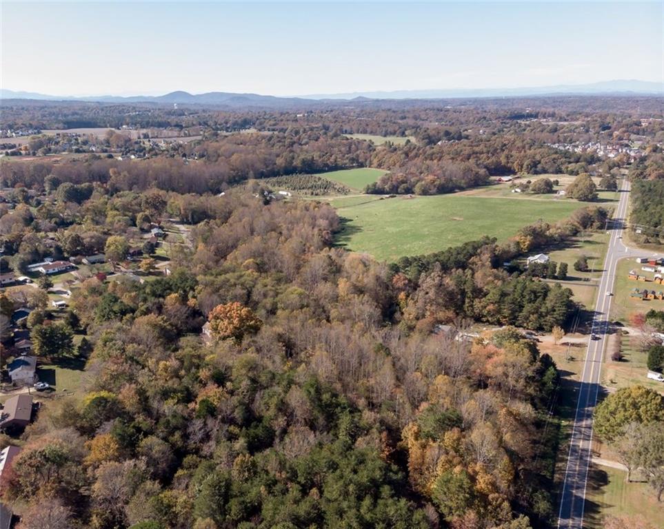 1637 Zion Church Road Hickory, NC 28602 - Photo 23 of 23 Gallery Image 23
