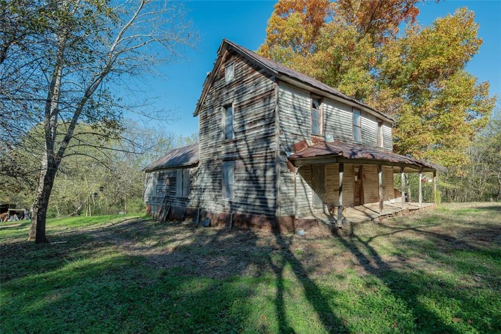 1637 Zion Church Road Hickory, NC 28602 - Photo 8 of 23 Gallery Image 8