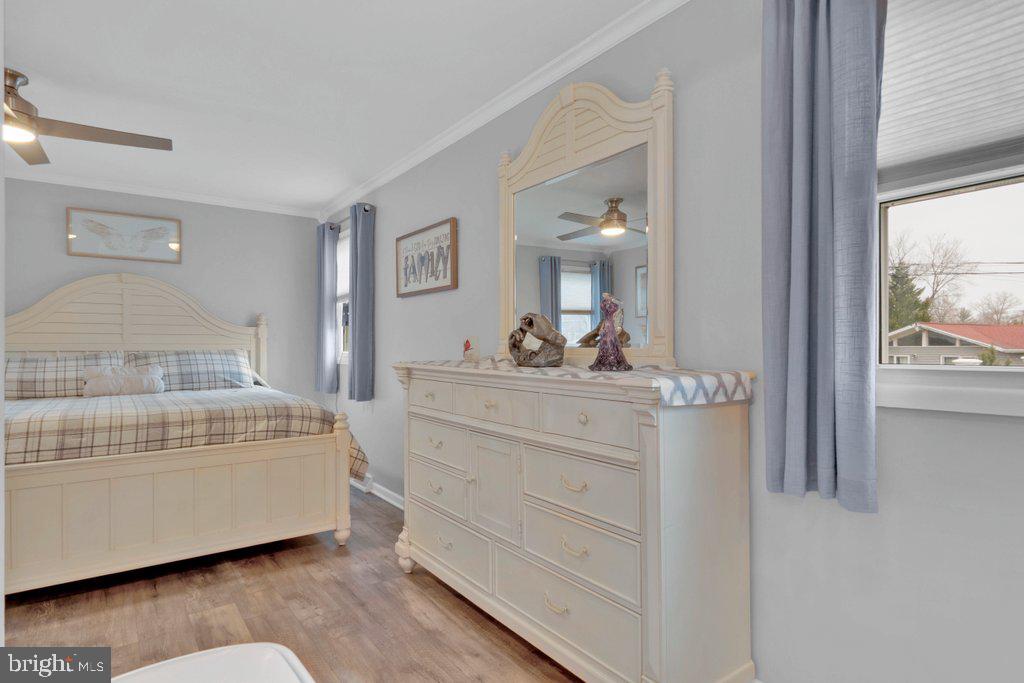 714 Joppa Farm Road Joppa, MD 21085 - Photo 25 of 46 a room with a bed and a mirror