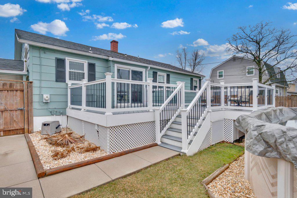 714 Joppa Farm Road Joppa, MD 21085 - Photo 4 of 46 a front view of a house with a yard