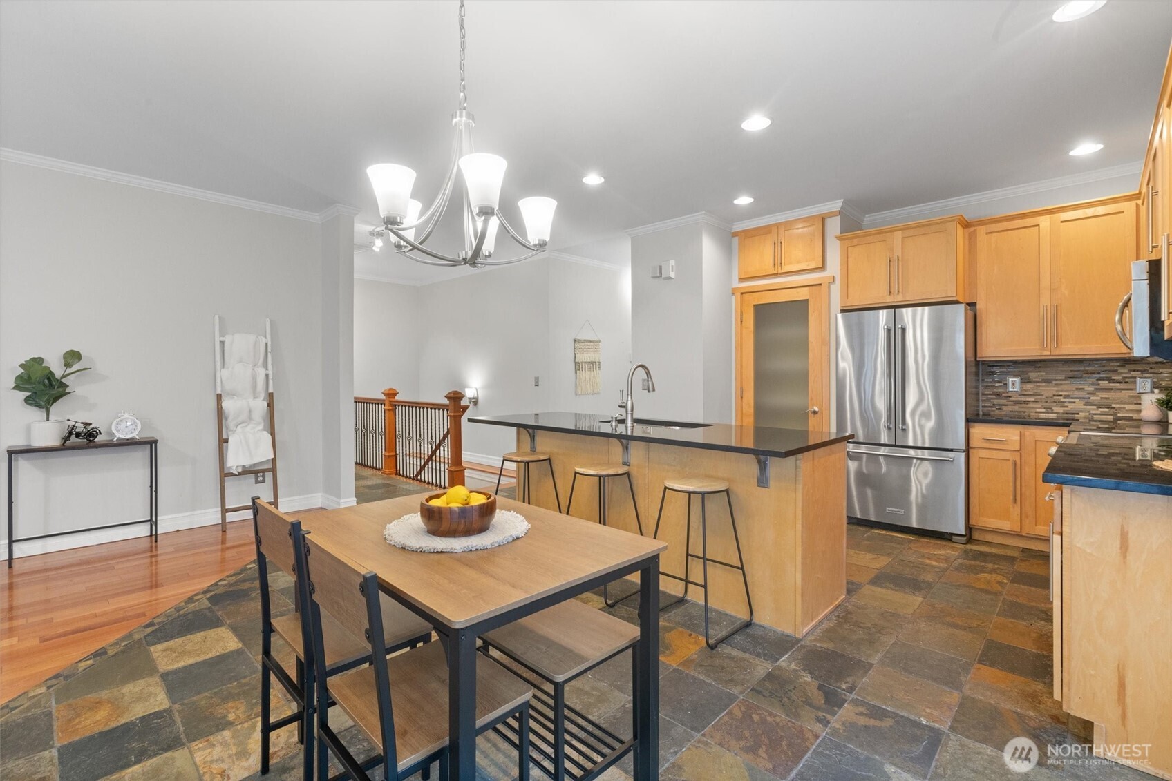 18592 Rainier View Road Southeast Monroe, WA 98272 - Photo 11 of 40