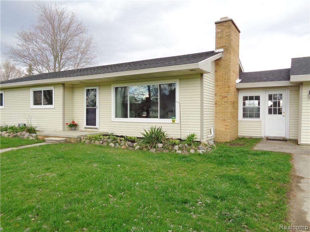 2270 Byron Road Howell, MI 48855 - Photo 36 of 36 DSC00057.JPG