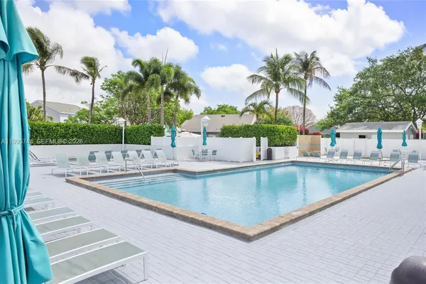 $280,000 | 14720 Southwest 139th Avenue, Unit 139, Miami, FL 33186