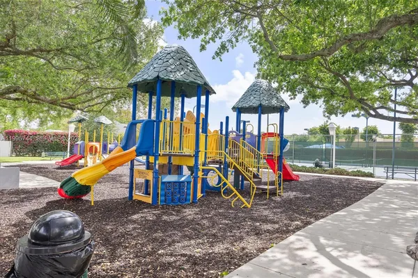 $280,000 | 14720 Southwest 139th Avenue, Unit 139, Miami, FL 33186