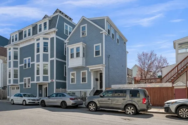 $729,000 | 139 West Sixth Street, Unit 1, Boston, MA 02127