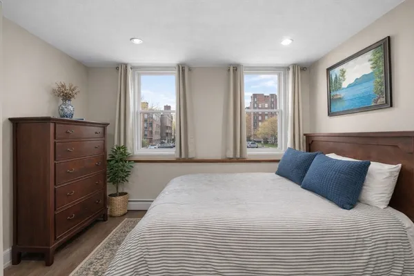 $729,000 | 139 West Sixth Street, Unit 1, Boston, MA 02127