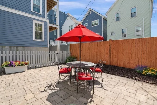 $729,000 | 139 West Sixth Street, Unit 1, Boston, MA 02127