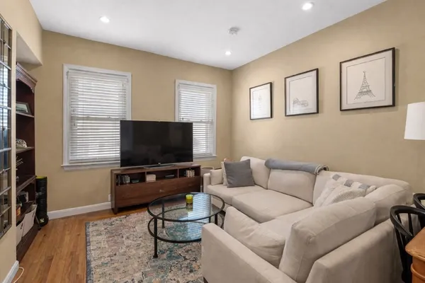$729,000 | 139 West Sixth Street, Unit 1, Boston, MA 02127