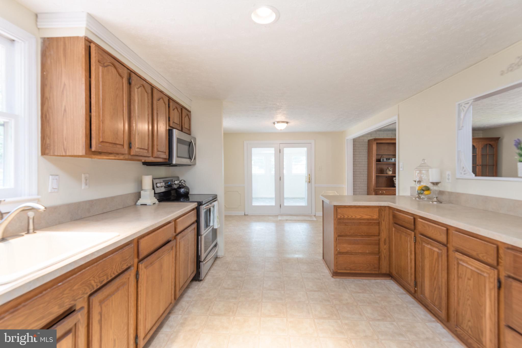 11000 Dahlgren Road King George, VA 22485 - Photo 22 of 53 Ample Cabinet & Counter Space