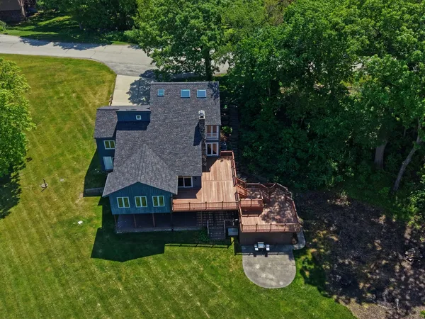 $498,000 | 1803 Cassandra Lane, McHenry, IL 60051
