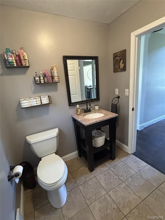 2900 South St Clair Road St. Johns, MI 48879 - Photo 17 of 32